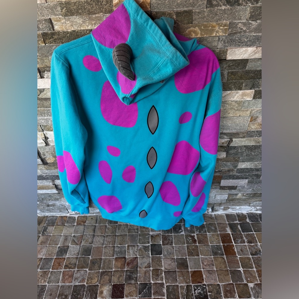 Men’s xl sweater sulley from Disney monster inc - Picture 2 of 3